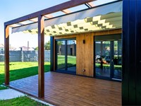 4 consejos para elegir el color de la estructura de tu pérgola