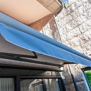 Prepárate para el verano con la instalación de un toldo en tu ventana