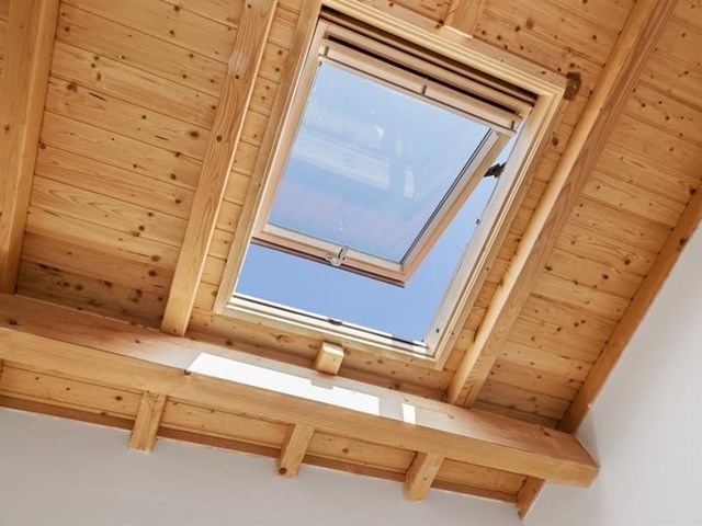 Ventanas Velux: cómo mejorar la ventilación y la luz natural en tu hogar